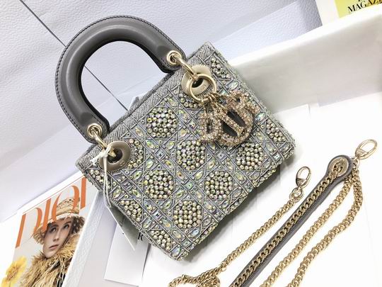 Dior Lady M0505 17x15x7cm CN3色
