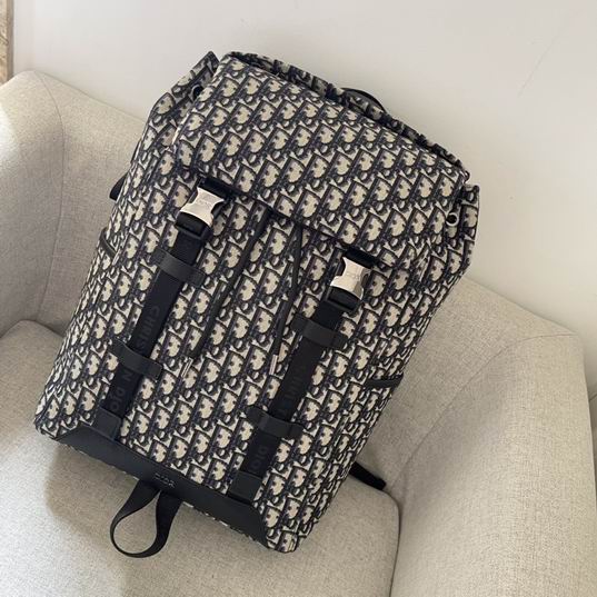 Dior Expolorer 152-27 42.5x31x14.5cm wo