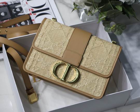 Dior Montaigne M9030 24x17x8cm yz