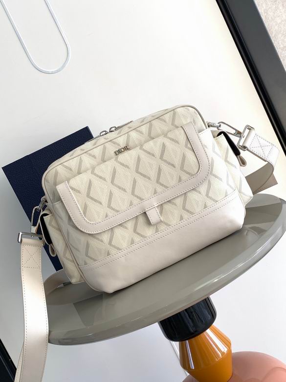 1ESME077CDP 26X21X8cm WP