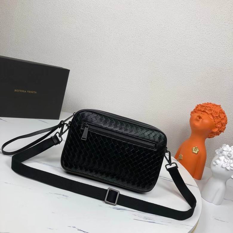 6687-1 26X16X4cm WP