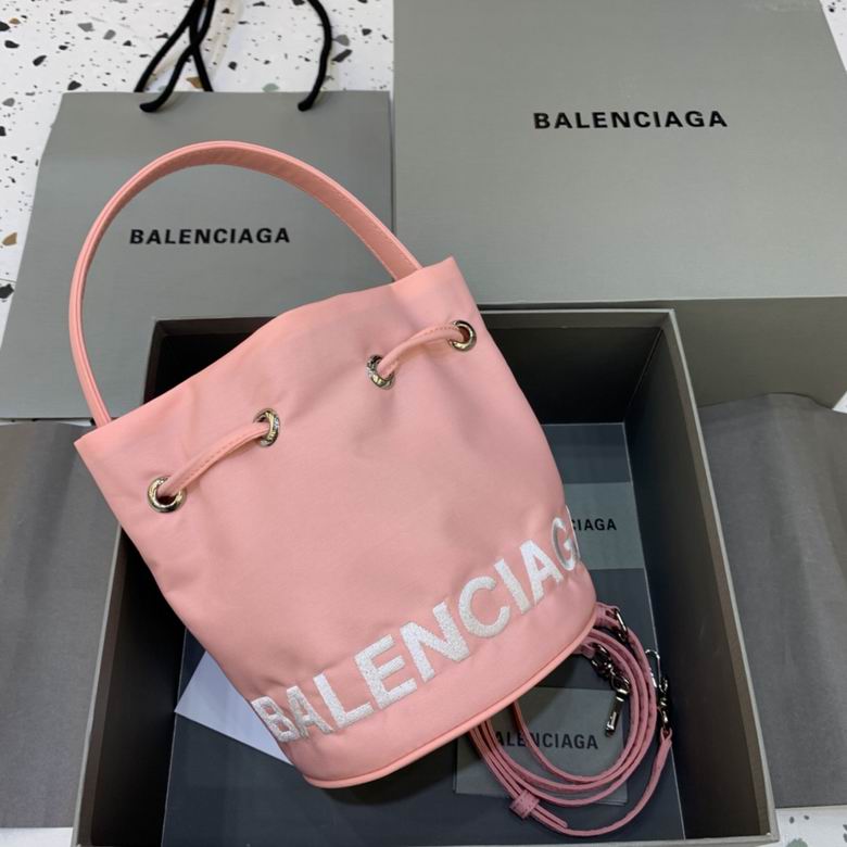 Balenciaga 15x15x18cm FY 7