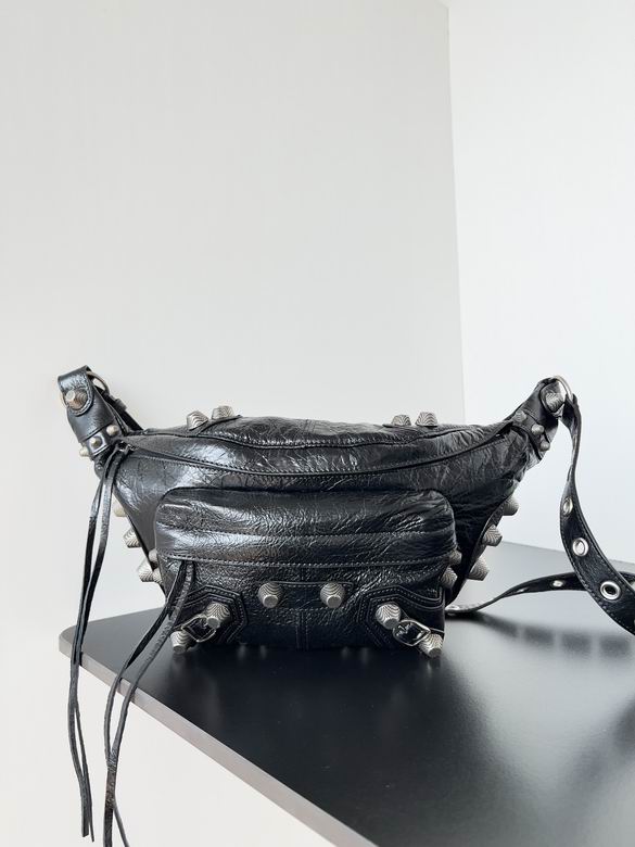 38.9X19.8X9.9cm 112006 GY