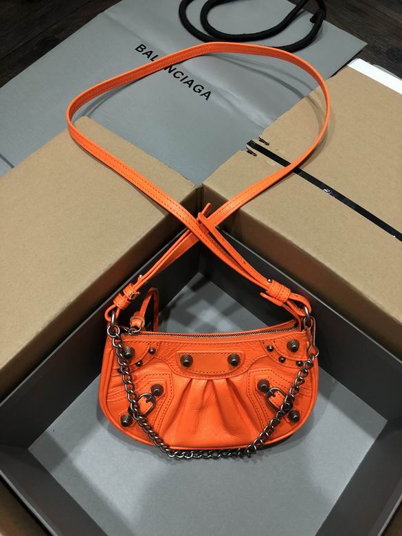 Balenciaga 20x11x4cm FY 4