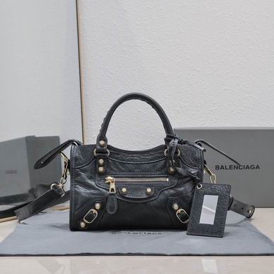 24cm 082104 GY 2