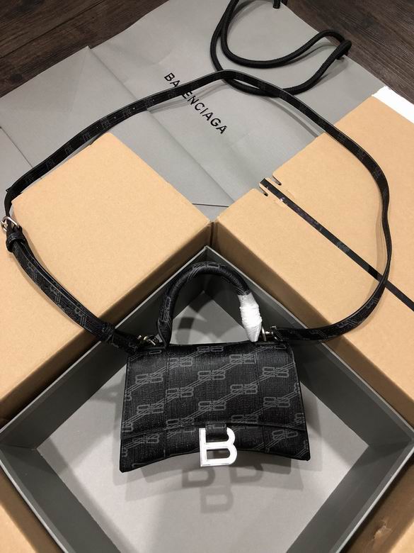 Balenciaga 19x8x21cm FY 1