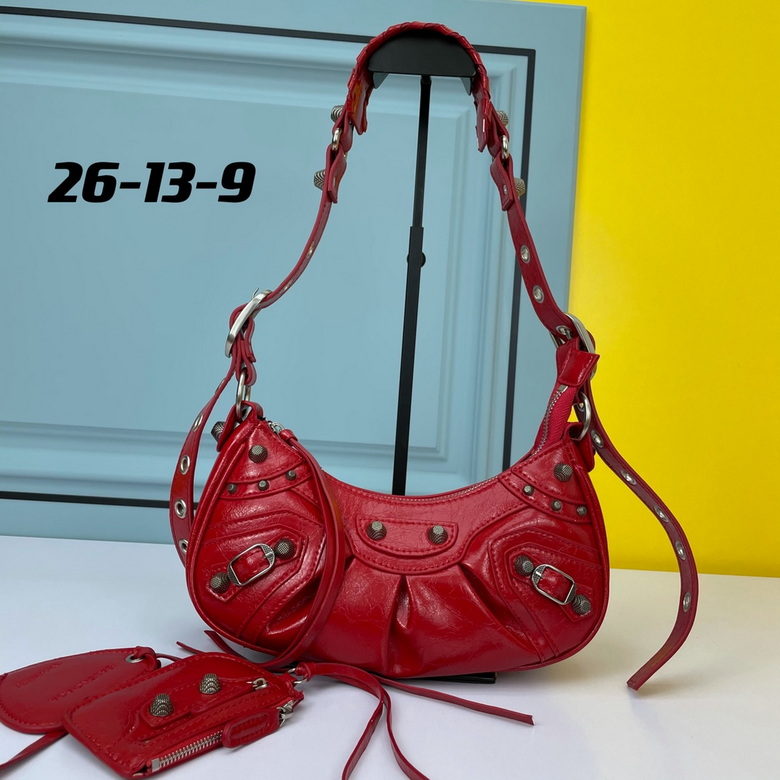 Le Cagole 26X13X9cm 072704 YW 1