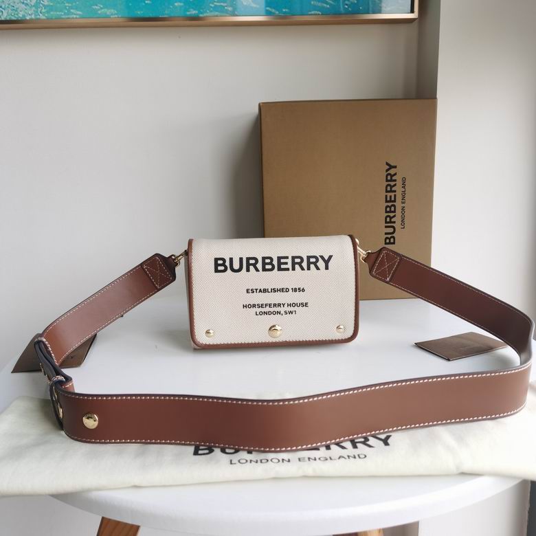 Burberry 18x8x12cm HQ