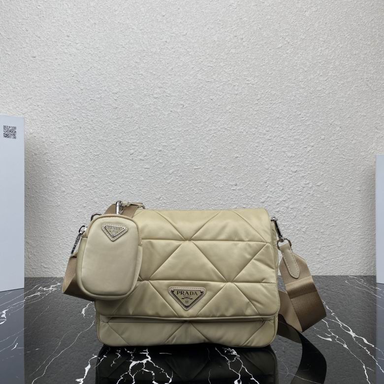 1BD290 24X17.5X8.5cm YG 2色