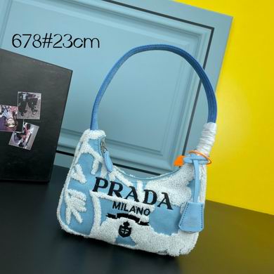 Re-Edition 1BH672 23X17X6cm YW