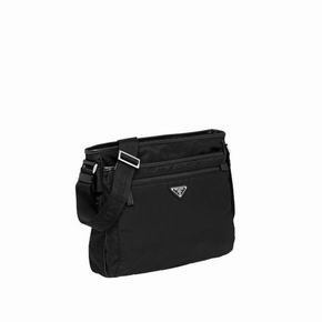 Re-Nylon Saffiano 2VH953 31x30x6cm ap 21