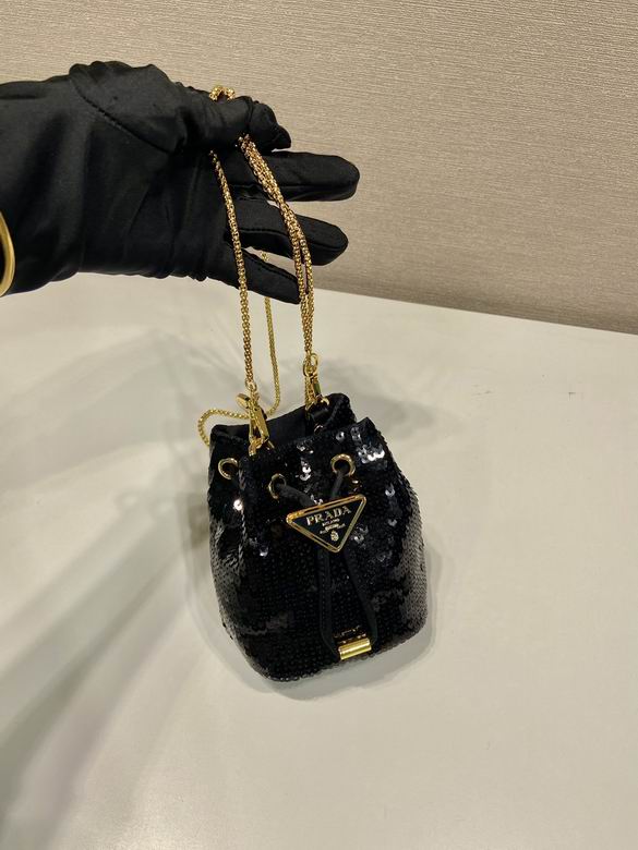 Prada 1NR016 10x12x7cm AP1