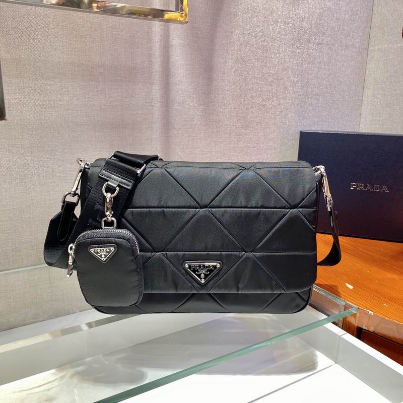 System Re-Nylon 1BD291 28x18x7.5cm ap 38