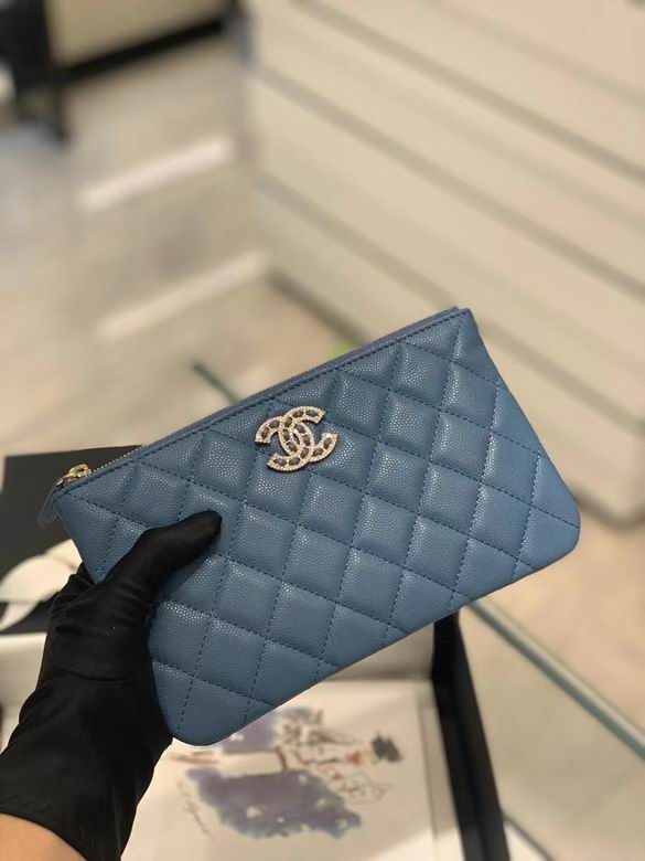 Chanel 20x12cm YG 4