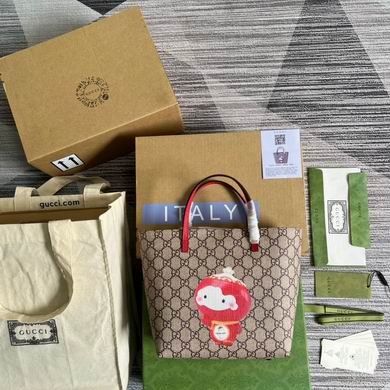 410812 21X20X10cm MP 7