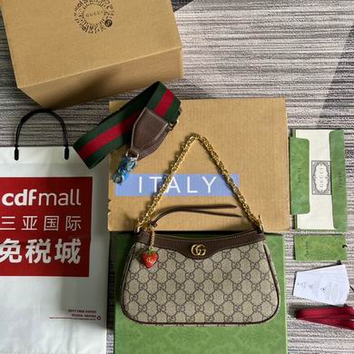735132 25X15.5X6cm MP 3colour