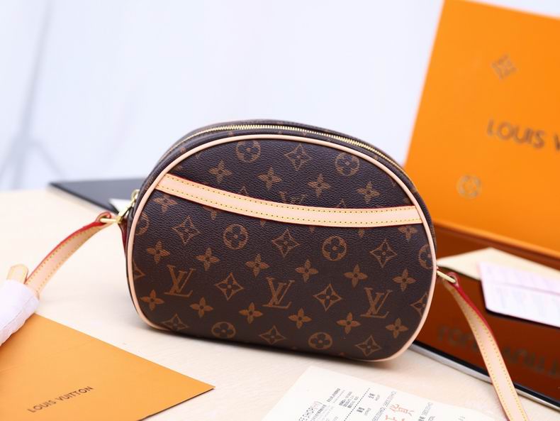 Vintage M51221 25X20X8 cm cs