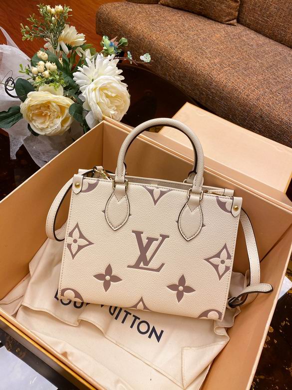Tote M45654 25X19X11.5cm YG 3colour