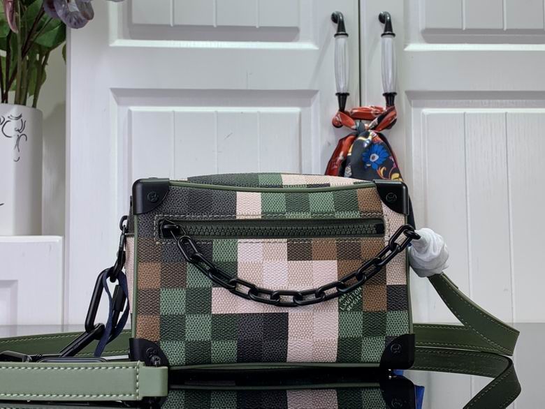 M24581 18.5X13X8cm YG