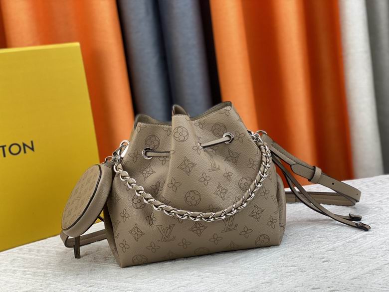 M57068 19X22X14cm YG 3