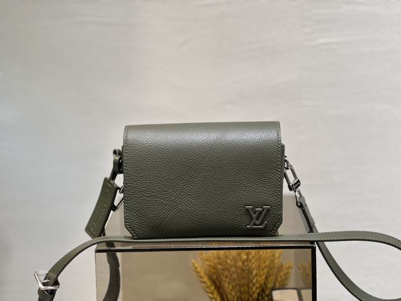 M82085 17X12X7cm YG 4colour