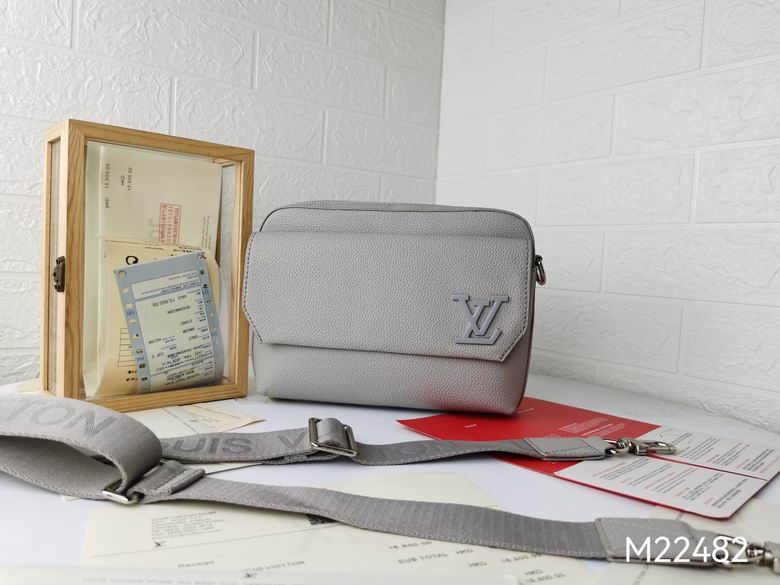 M22482 23.5X18X7cm YG 7