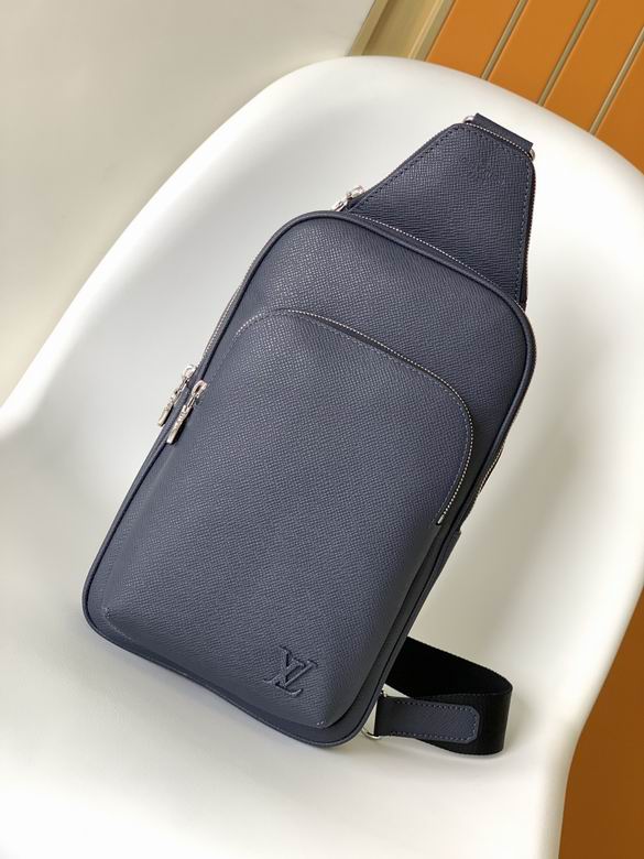 M30971 20X31X7cm XM
