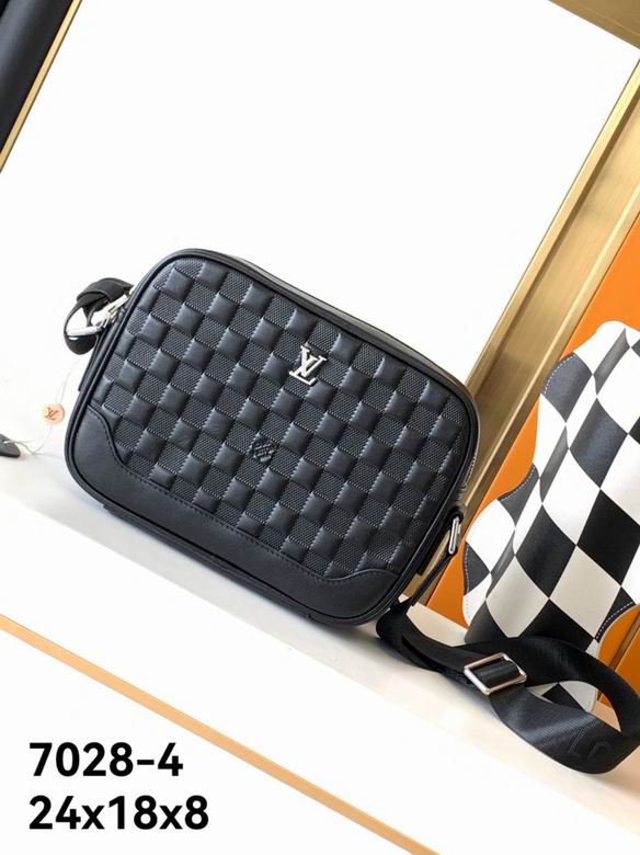7028-4 24X18X8cm XM
