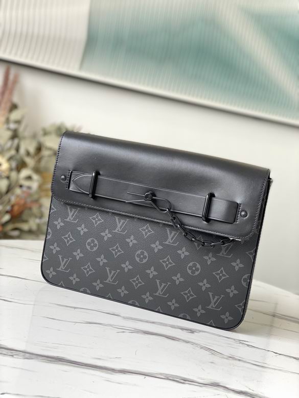 Pochette Steamer M80107 32X22X4 af