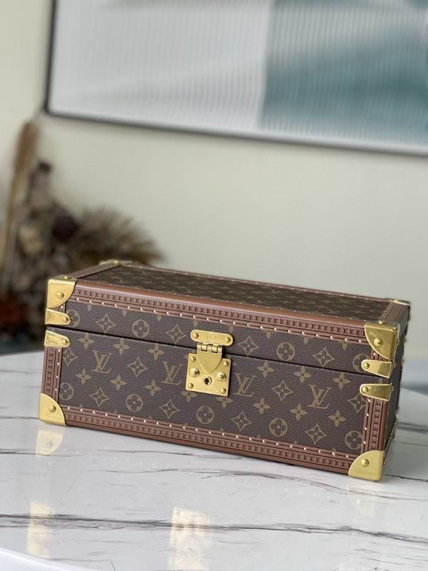 LV MCoffret 39x18x17cm QS-3