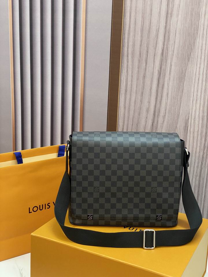 District N41029 M33x29x8cm gf