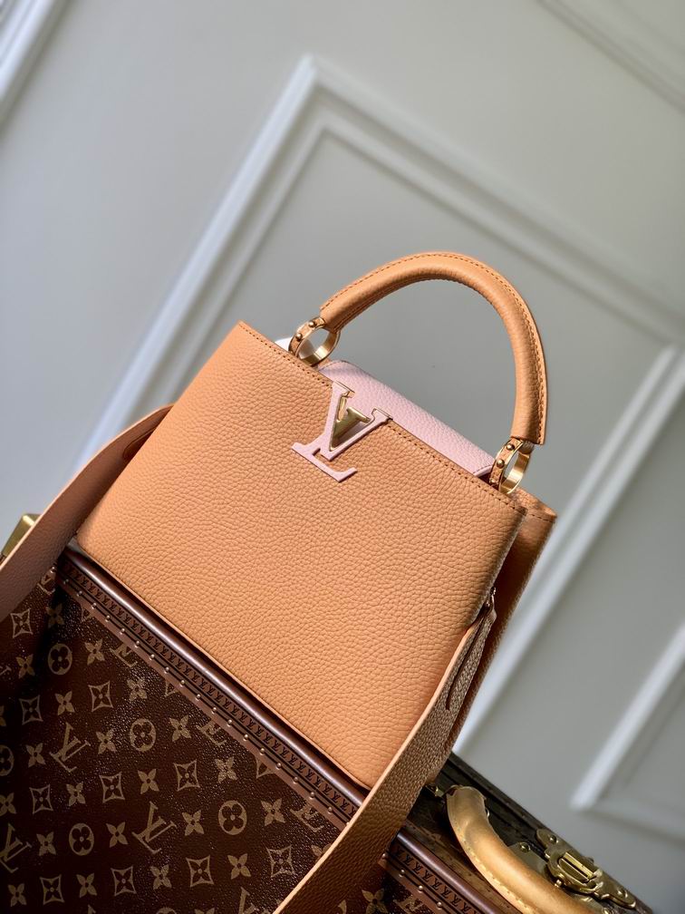 Capucines M22206 27x18x9cm gf