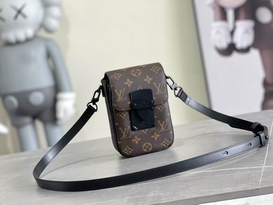M81552 12X19X7cm XM 3colour