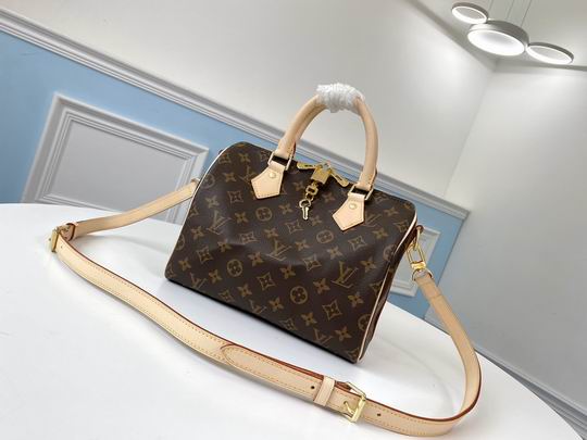 M41113 25x19x15 cm gf