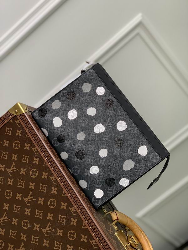 Pochette Voyage M81934 26x20cm gf