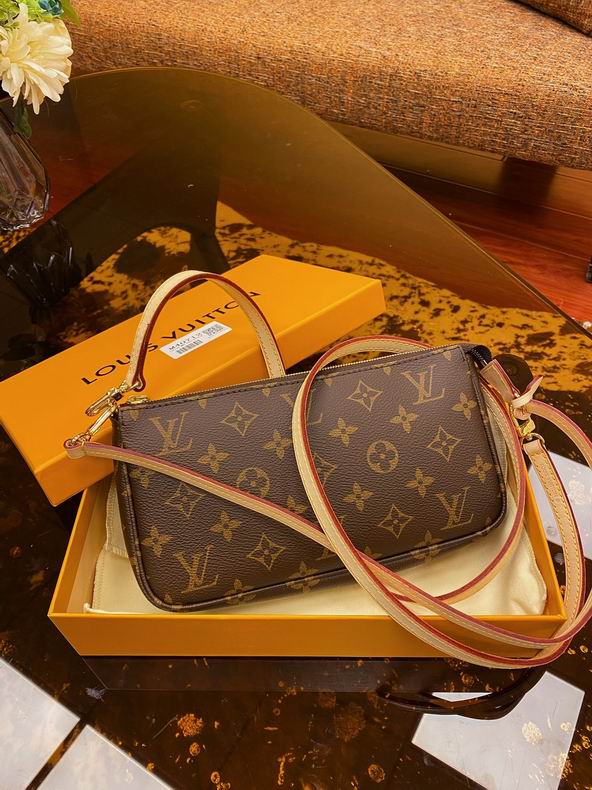 Pochette Felicie M40712 13x21x3 cm gf