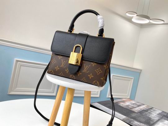Locky BB M44141 20.0x16x7.5cm gf