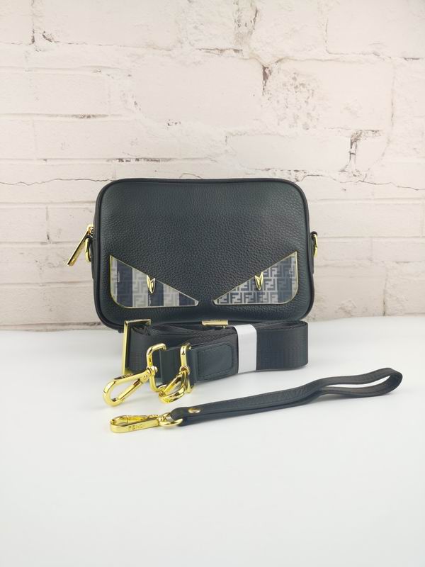 pouch 23X16X5cm 031316 XM