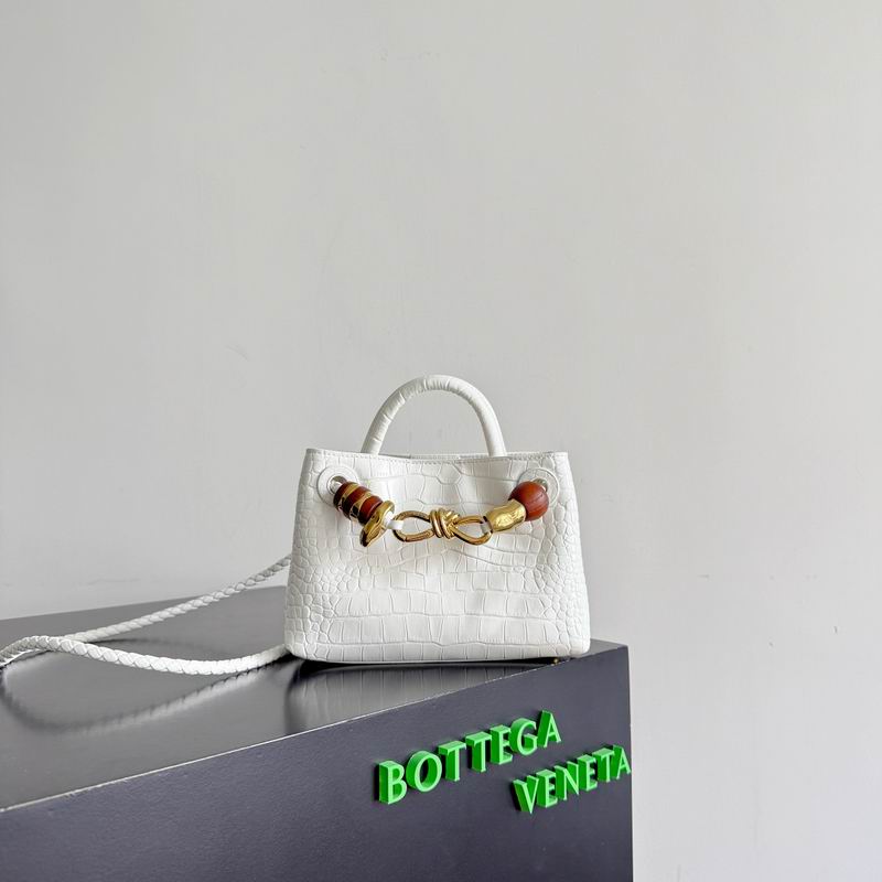777614 22x15.5x9cm T4