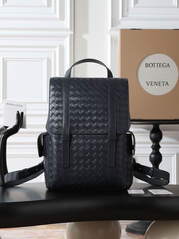 805971 39x31x14cm T2
