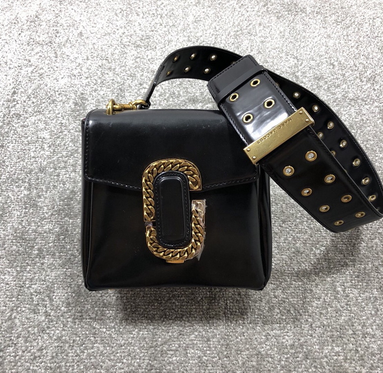 18X17X9cm 091706 YS 2色