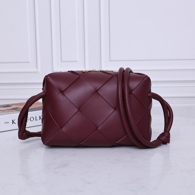 2240-1 22X14.5X7.5cm EL 6