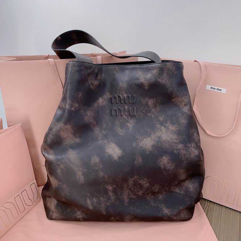 5BC117 40X46X12cm SF