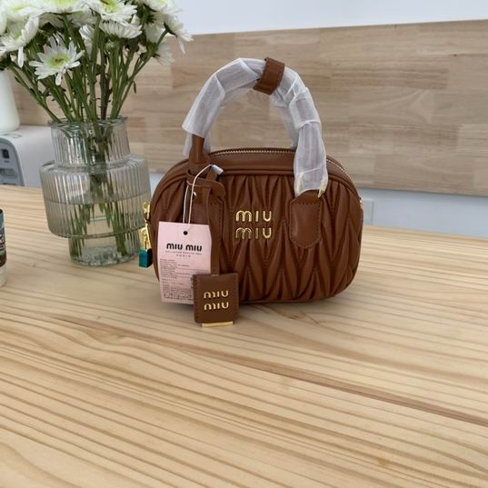 Miumiu 19x14 zy1
