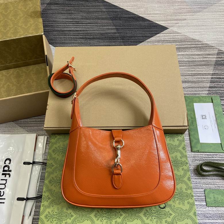 782849 27.5X19X4cm MP 4colour