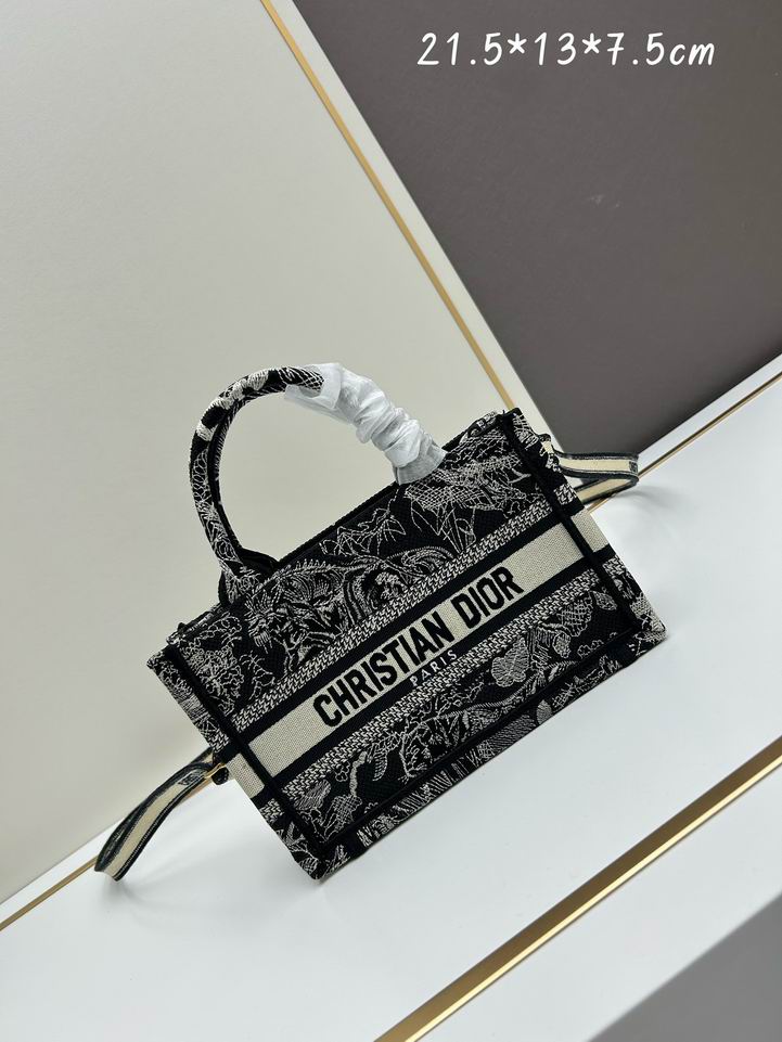 Dior tote S5573 21.5x13x7.5cm jj1