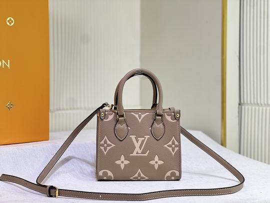 OnTheGo M46993 18x15x8.5cm ss2