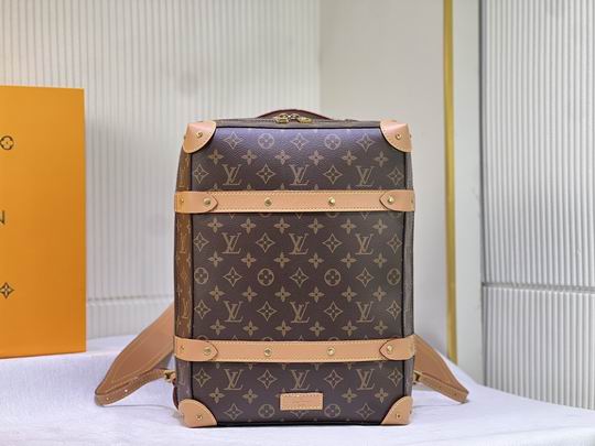 M44752 36x28x14cm ss