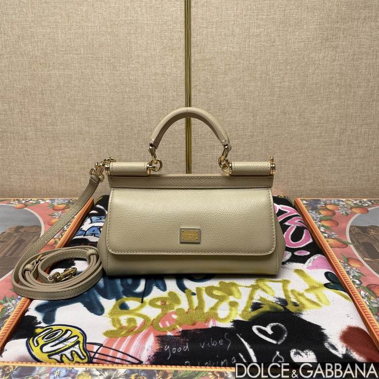 BB6112 20X16X8cm BG 40