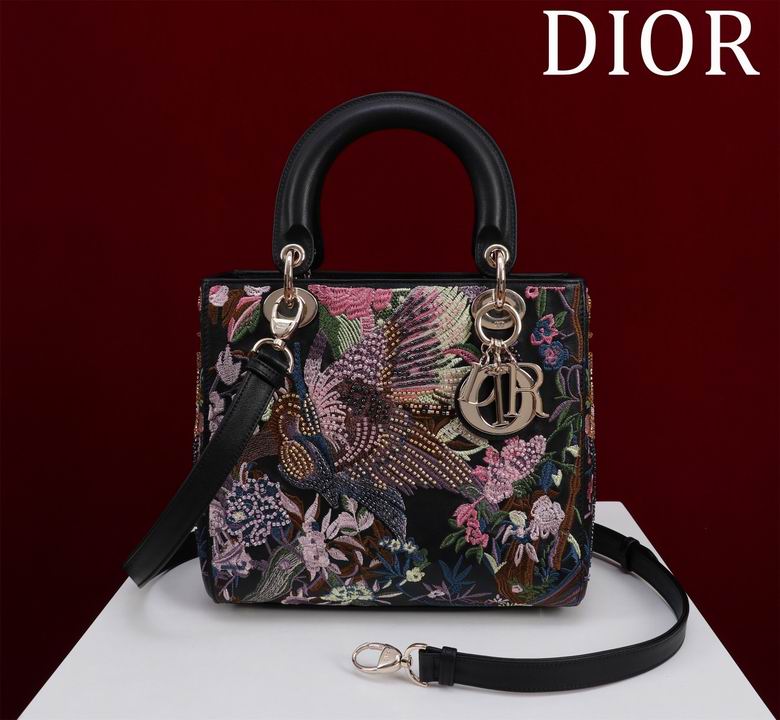 M0565 24X20X11cm BG 4